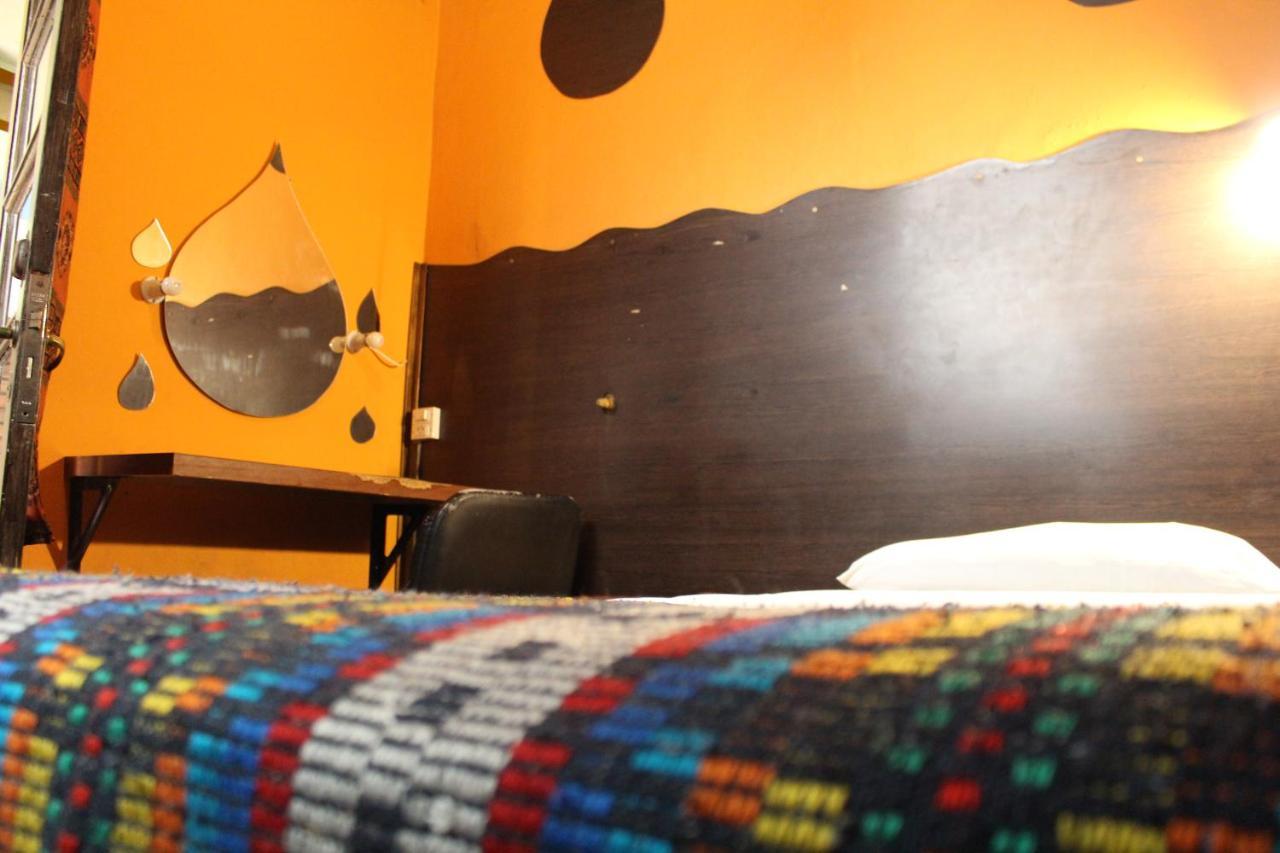 Hostal Prisamata Salta Exterior foto